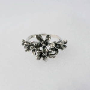 anillo con flores 1 1